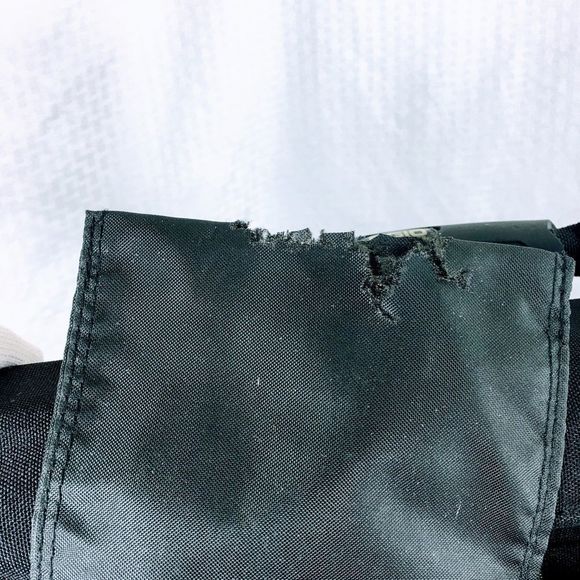 Ogio Findlayson Vodka City Corp Messenger Bag Promo Black Laptop Crossbody Strap - Picture 13 of 14